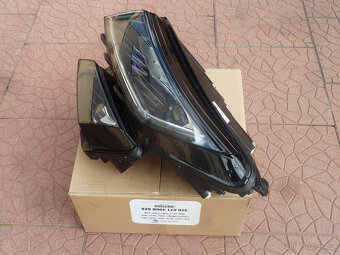 Škoda Kodiaq orig světlo lampa 566941015F 565945207A - 12