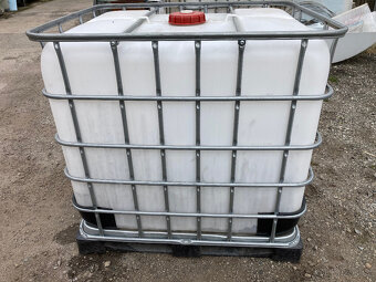 Nádrž plastová na 1.000 l IBC kontejner od 1.000 kč - 12