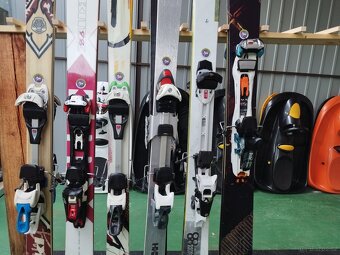 Carvingove lyže Atomic,Head,Rossignol,Salomon,Fischer,Volkl - 12