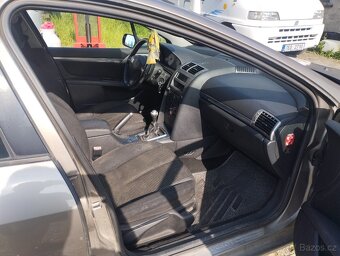 Peugeot 407 sw - 12