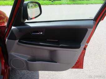 SUZUKI SX4 - 1.6 GL - 4 WD, 1. majitel - 12