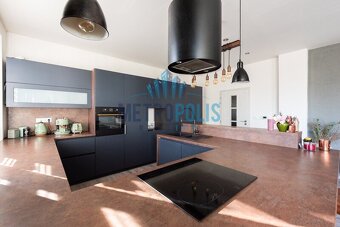 Prodej rodinného domu 170 m², pozemek 686 m² Palackého, Veli - 12