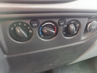 Ford Transit valník 7mist 2016 - 12