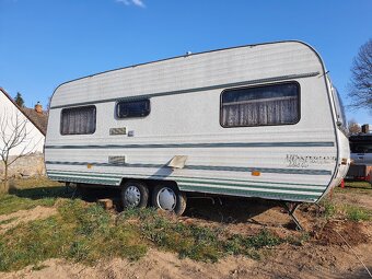 Velký dvounápravový karavan Lord Münsterland 550 bez TP - 12