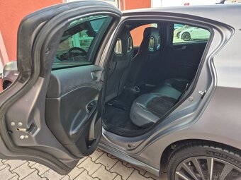 Alfa Romeo Giulietta 1.75 Turbo Quadrifoglio Verde - 12