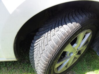 Citigo Škoda 1.0 CNG/benzín, NÁHRADNÍ AUTOMOBIL 400 Kč/den - 12