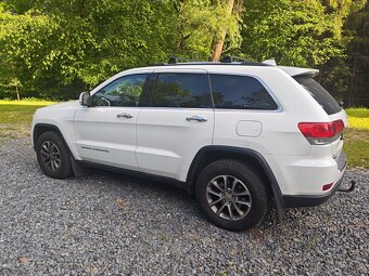 Jeep grand Cherokee 3.0 diesel cena s DPH - 12