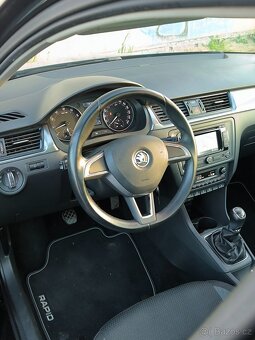 Škoda Rapid 1.2tsi Navigace, panorama - 12