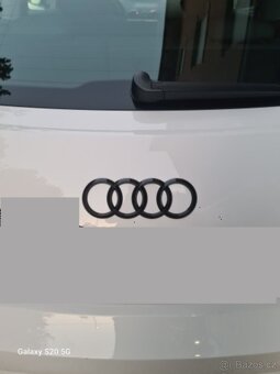 AUDI Čierne lesklé znaky - 12