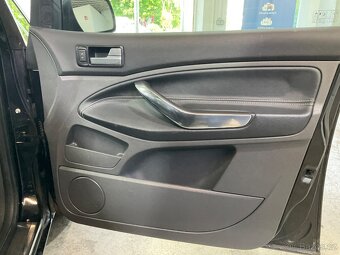Ford C-Max 1.8i Black Magic - Polokůže - tažné - 152tkm - 12