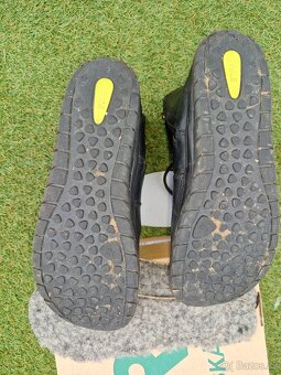 Barefoot mix,  vel. 37,38,39 - 12
