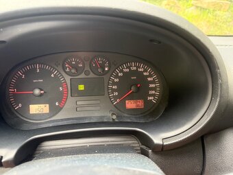 Seat leon asz 1.9 tdi 96kw, stk 16.10.2026 - 12