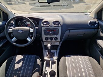 Ford Focus 1,6i 16v Trend - 12