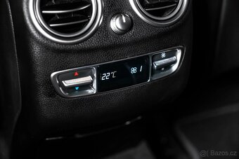 Mercedes Benz GLC 400D - 12