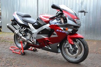 Kawasaki ZX-9R – 104kw, 2. majitelé. - 12