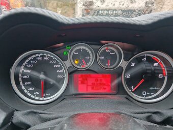 Alfa Romeo MITO - 12