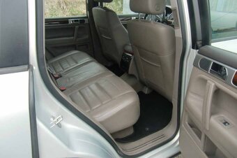 VW TOUAREG 3,0 TDI V6 - 12