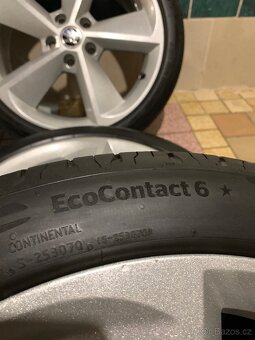 Alu kola Škoda R18 5X112 ZÁNOVNÍ LETNÍ PNEU 225/40 R18 GOLUS - 12