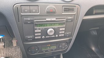 Ford Fusion, 1.4i / 59KW NOVÁ STK / ROZVODY - 12