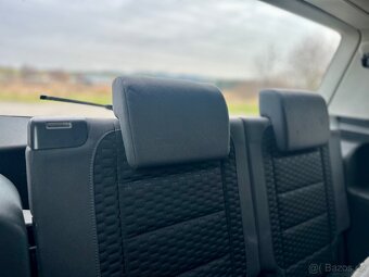VW TOURAN 1.9 TDI 77kW 7 Míst COMFORTLINE - 12