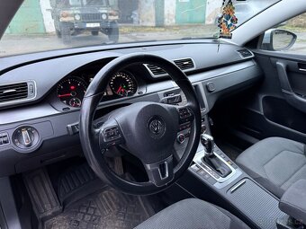 VW Passat B7 Variant 2.0 tdi 103kw DSG - DPH - 12