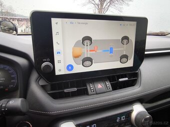 Toyota RAV4 Hybrid 4x4 - 12