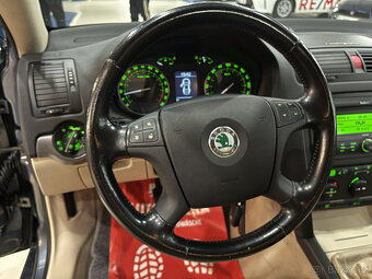 Škoda Octavia II Elegance 1,6MPI, PERFEKTNÍ STAV - 12