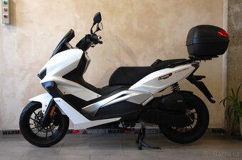 Motorro EasyMax 125i - kupováno nové u nás,1.maj,krásný stav - 12