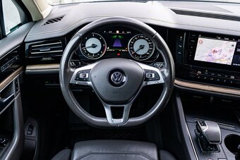 Volkswagen Touareg 3.0 TDI / TOP STAV / Night VIsion / Masáž - 12