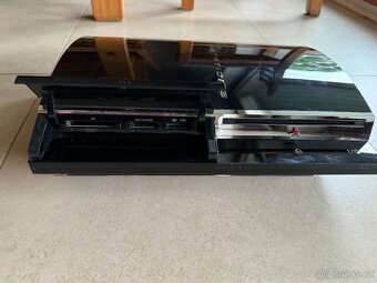 PLAYSTATION 3 CECHC 04 kompatibilní 1,2,3 top stav - 12