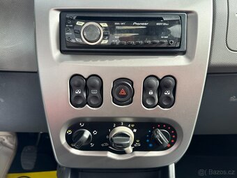 Dacia Sandero 2011 - 12