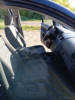 VW Touran 2.0 TDI BKD 2005 - 12