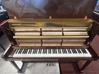 Akustické piano Yamaha P116, made in England, záruka 5 let. - 12
