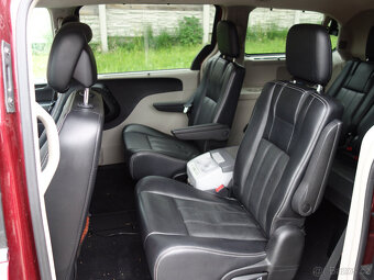 Chrysler Town & Country 3.6  V6 - 12