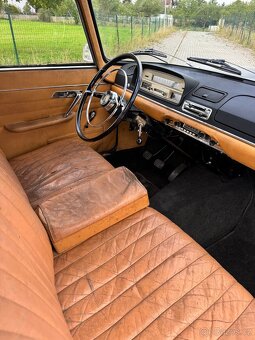 Peugeot 404 1.6 - 12