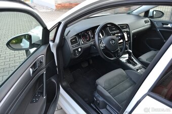 Volkswagen GOLF VII Variant 2.0Tdi 110kw DSG LED rok 2018 - 12