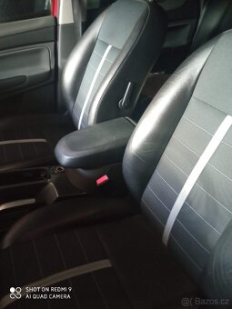 Prodám SUV Ford kuga l TDCi 2.0 4x4 titanium - 12