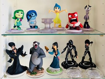 Disney Infinity 3.0, 2.0 Super heroes, 1.0 XBOX, Playstation - 12