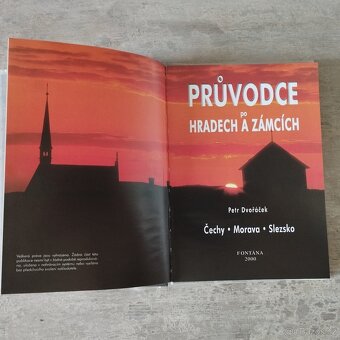 Putování po hradech+CD-rom Hrady a zámky - 12