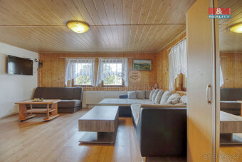 Prodej rodinného domu, 233 m², Strašín, ul. Lazny - 12