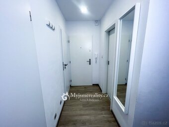 Prodej bytu s lodžií 3+1, 74 m2 - Znojmo, ul. Pražská - 12