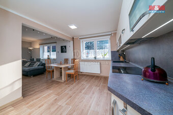 Prodej rodinného domu s pozemkem 3459 m², Blahutovice - 12