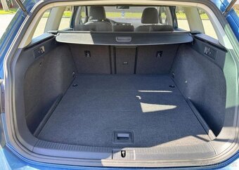 Volkswagen Golf 1,6 TDI nafta manuál 81 kw - 12