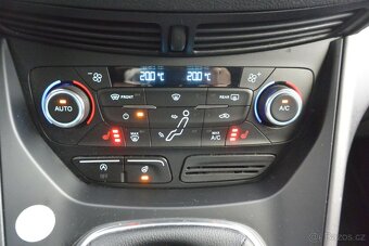 PRODÁM Ford Grand C-Max 1.5TDCi 88kW 7místNAVI - 12