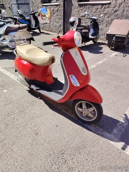 Vespa LX 50 - 12