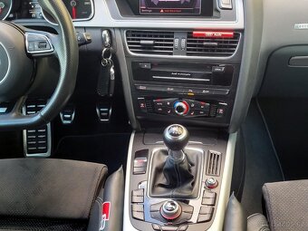 Audi A5, 2,0 TFSi S-LINE,SERV.KN.ROZVODY - 12