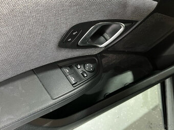 BMW i3 120Ah HarmanKardon,LED,šíbr,kamera,tepelko,naviagce - 12