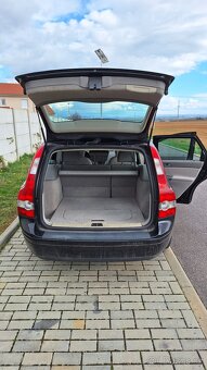 Volvo V50 2.0D - 12