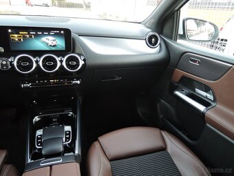 Mercedes-Benz Třídy B, B 180d LED Navi Kůže 2019 - 12