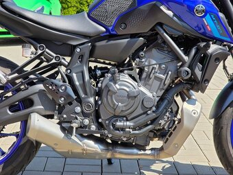 Yamaha MT-07, původ ČR, záruka do 9/2026,doplňky za 25.000Kč - 12